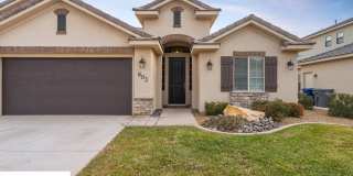 Beautiful 4 Bedroom Home Gallery 1