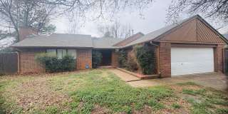 Three Bedroom Home in Norman Gallery 1