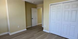 Updated 4 Bedroom Home in Upton Neighborhood Gallery 22