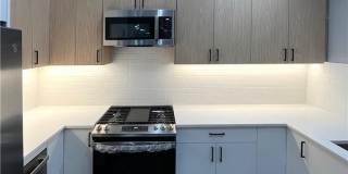 31 Riverside Avenue Gallery 15