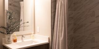 Edgewater Gallery 52