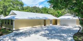 3/2 POOL home in Harbor Estates Stuart--No HOA  Lots of Parking! Gallery 1