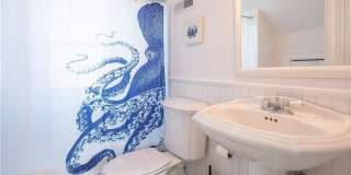 4 Kay Terrace Gallery 23