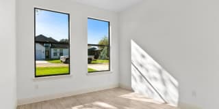 5105 Waterbury Court Gallery 24