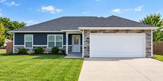 Stop Looking! Your Perfect Ashland Home is Right Here! Gallery 1