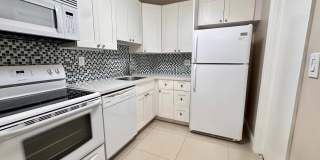 12 NE 19th Court Gallery 1