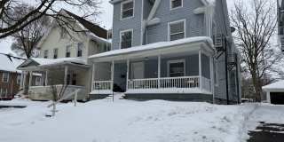 195 Parsells Avenue - Up Gallery 1