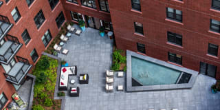 The Henri at Pike and Rose Gallery 30