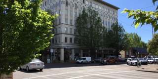 (875) Benton Plaza - 1 Bedroom / 1 Bathroom Gallery 1