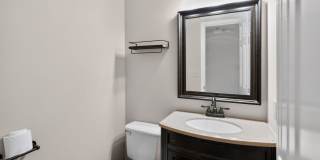 Spacious 4BR House in Columbia Gallery 20