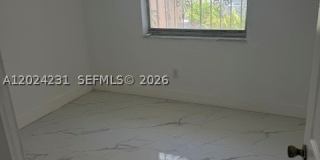 262 NE 55th Ter Gallery 9