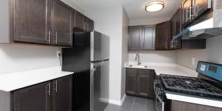 Revere Court Gallery 7