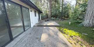 Lovely 2BD, 2BA Home In Lake Oswego with Lake Access!! Gallery 15