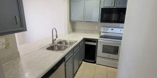 2/1.5 Townhome-Cookeville City- End Unit Gallery 5