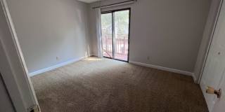2 Bedroom / 1 Full and 2 Half Bath - Gallery 13