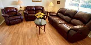 1213 Barclay Ln Gallery 1