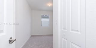 2636 SE 8th Ct Gallery 19