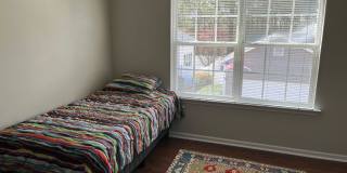 2 Bedroom Single Family Home in Woodstock Gallery 8