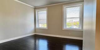 139 E NORTH Avenue Gallery 10