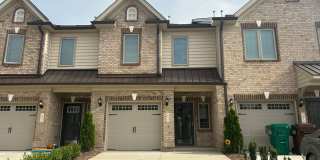 Like NEW Luxury 2-story townhome 2 bedrooms and 2.5 baths + Flex room + 1 car garage in High Point Gallery 1