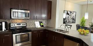 1800 Broadway Gallery 36