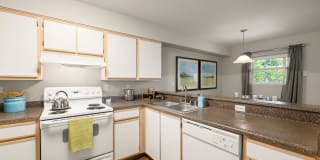 Eight Towncenter Gallery 5