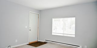 95 4th Ave Gallery 4