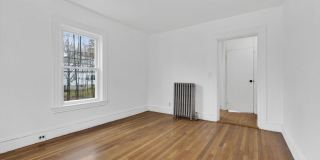 166 Elliot St Gallery 21