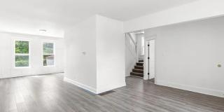 216 Holbrook St Gallery 6