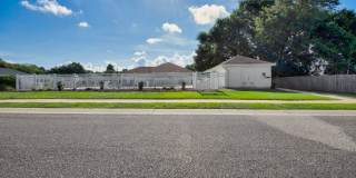 Charming 3-Bedroom Home in a Great Neighborhood with Pool & Park Access! Gallery 33