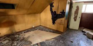 912 Waldman Avenue Gallery 2