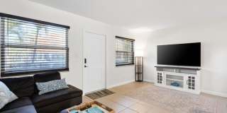 2319 Tamarind Drive Gallery 9