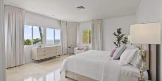 Paradise Beach Estate: Beachfront 6BR w/ Pool, Guest Suite & Pickleball Gallery 31