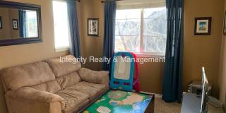 5 Bed/2.75 Bath, 1983 Sqft - 3025 Redhaven Way Gallery 3