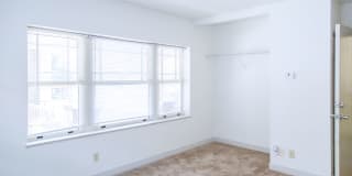 Alexander Gallery 13