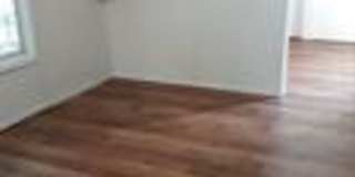 403 Walnut Street Gallery 3