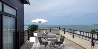 The Waterfront Apartments Gallery 24