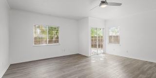 330 SUNRISE Circle Gallery 8