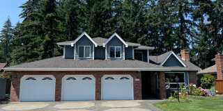Spacious home in Federal Way Gallery 1