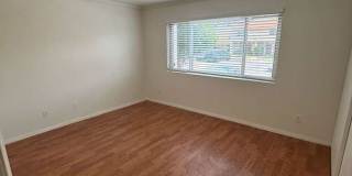 Upgraded 2 Bedroom 2 Bath Condo, Available Now! Gallery 7