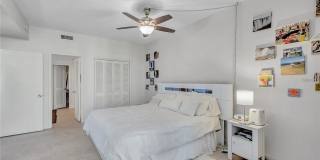 1 BEACH Drive SE Gallery 13