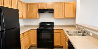 500 Red Table Apartments Gallery 1