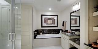 Belle Meade at River Oaks Gallery 27