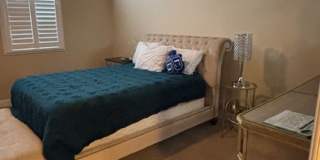 Beautiful Pavilions Condo! Gallery 14