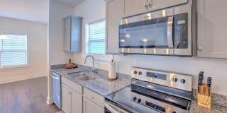 Charming 3BR House in Augusta Gallery 17