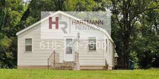 Three Bedroom Home w/ Lots of Closets and Washer/Dryer Hookups! Gallery 1