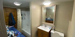 3 Bedroom 1 Bath House - Close to Downtown Iowa City Gallery 8