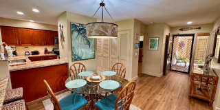 Resort Living- Large 2 bed 2 bath Condo at Kaanapali Royal Gallery 23