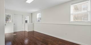 312 HAMMONDS FERRY Gallery 42