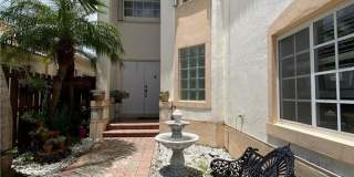 10747 Northwest 70th Terrace Gallery 1